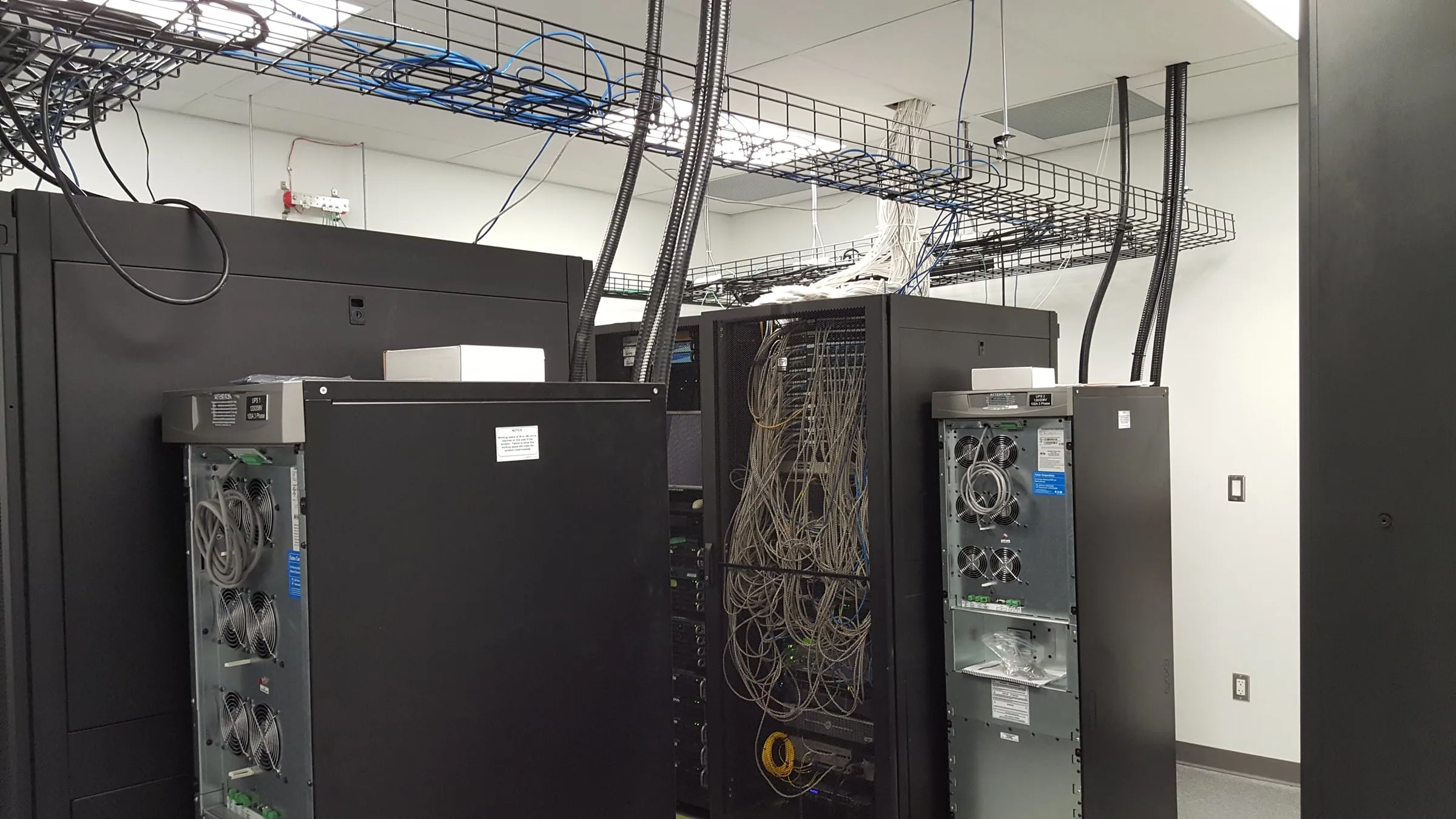Backup UPS units installed in a data room